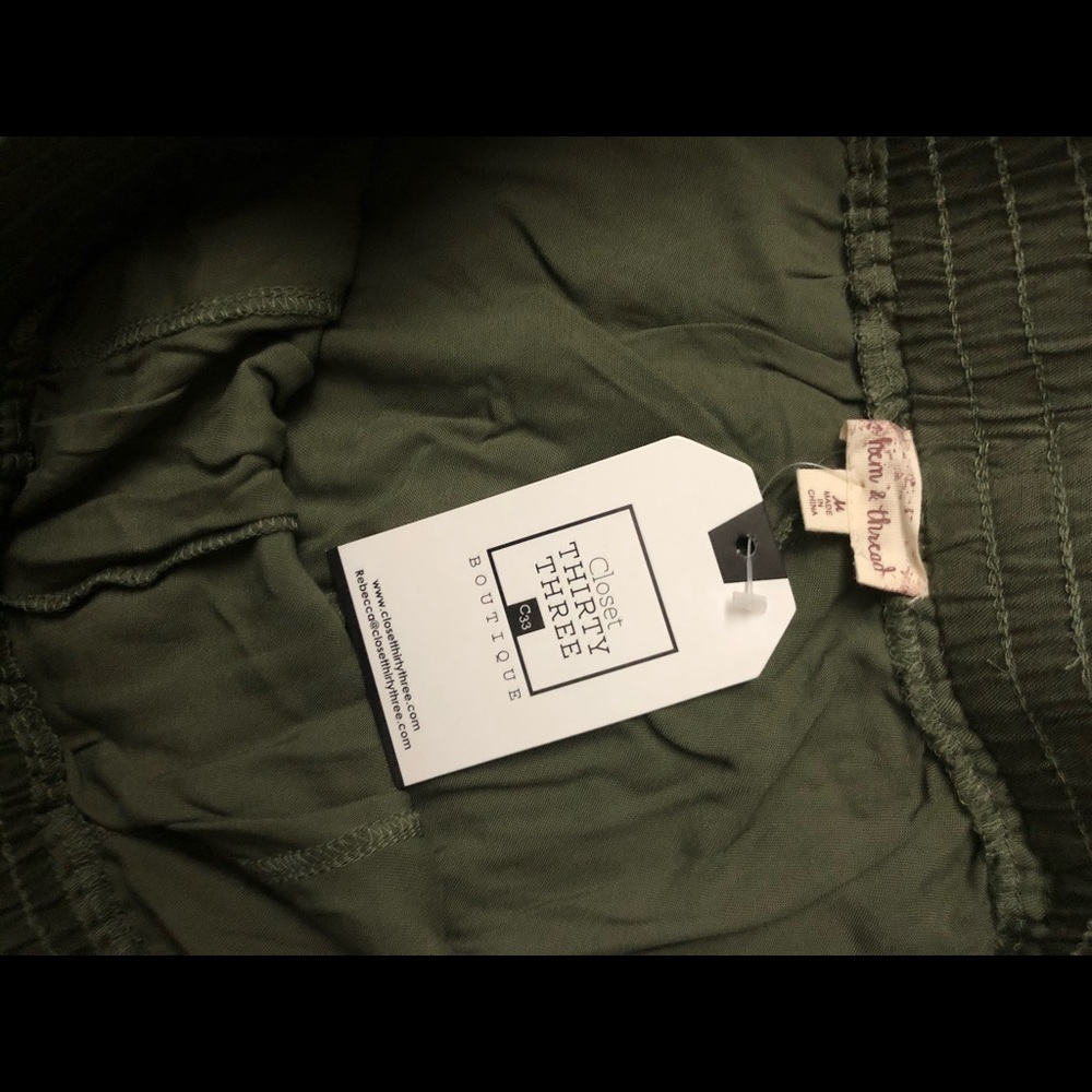 Joggers - Picture 2 of 2